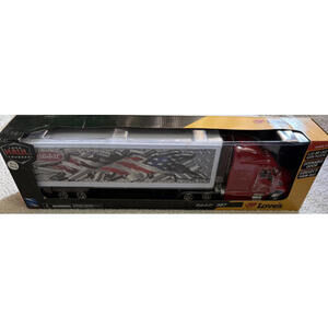 Long Haul Trucker Peterbuilt 387